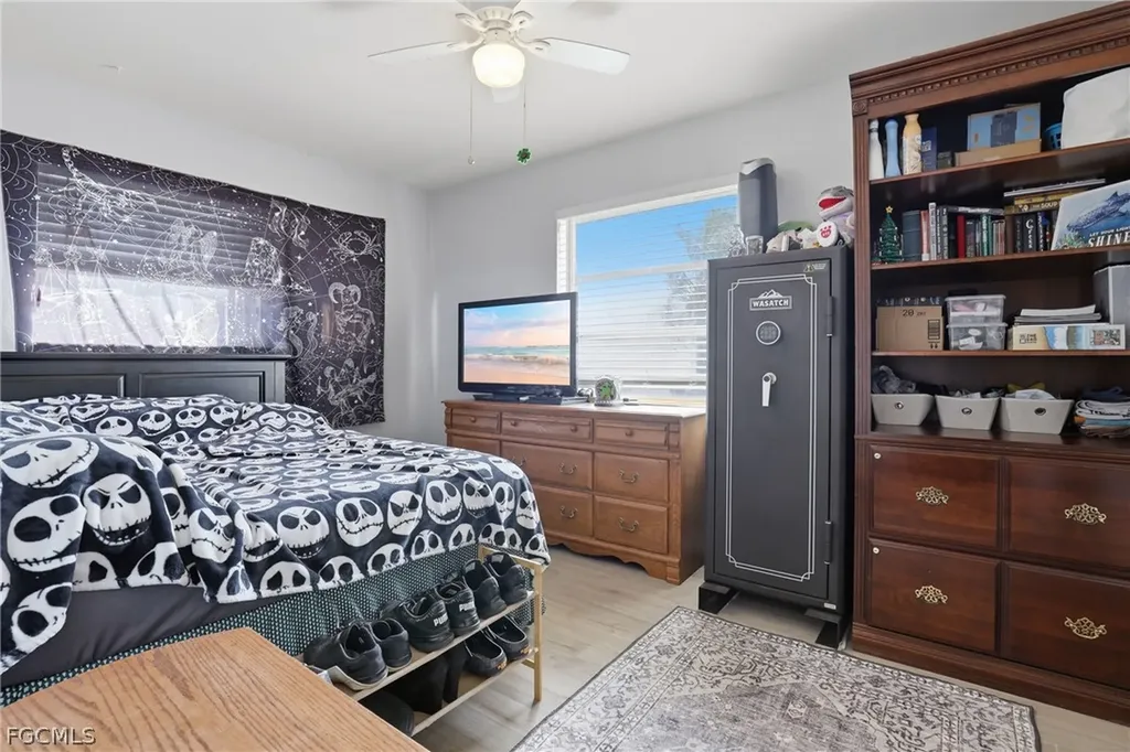 1941 NE 14th Street Cape Coral FL 33909