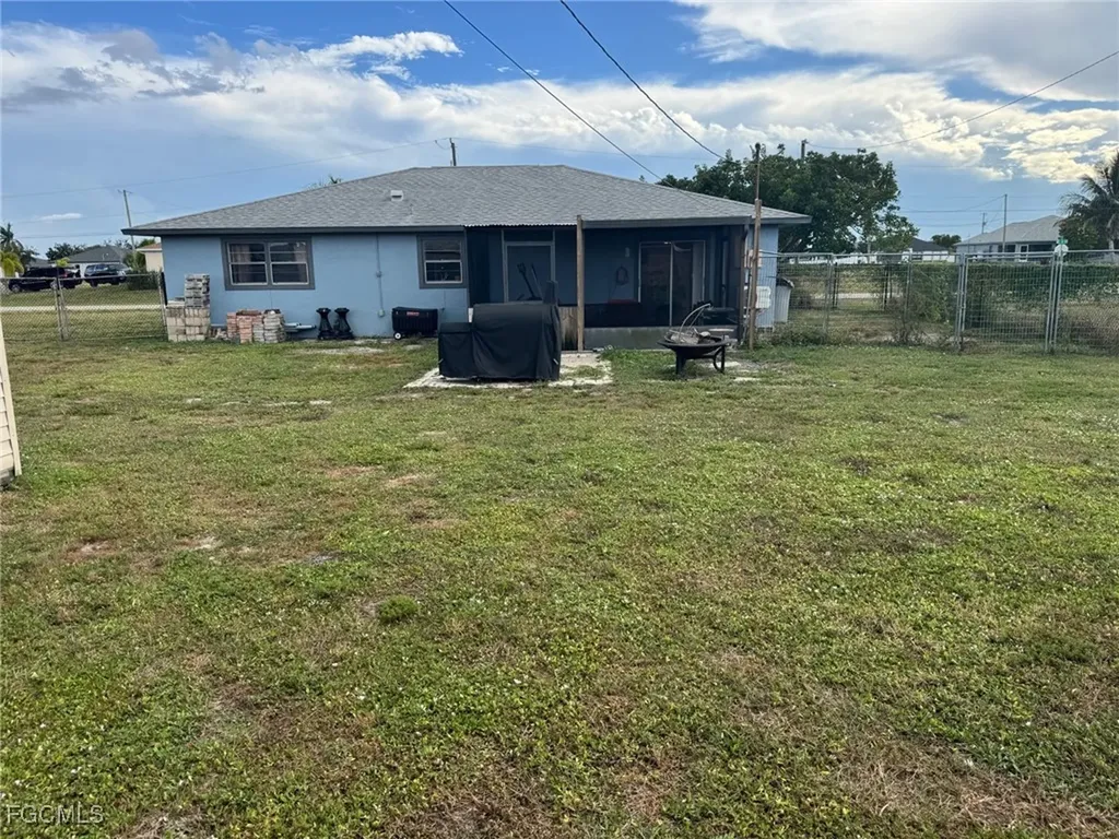 1941 NE 14th Street Cape Coral FL 33909