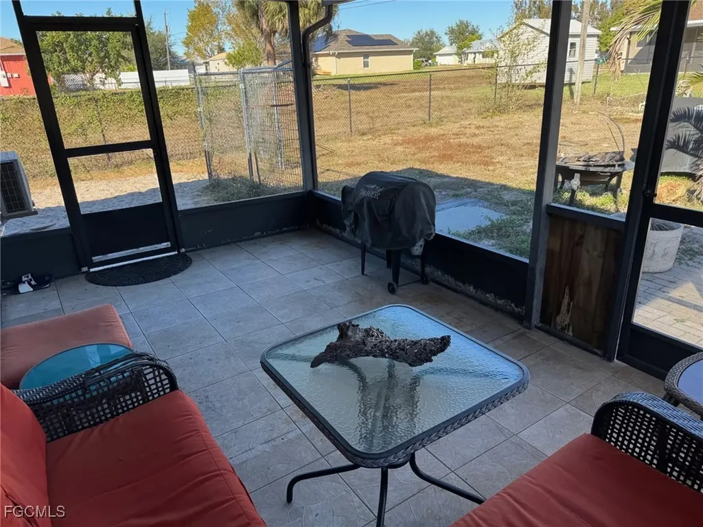 1941 NE 14th Street Cape Coral FL 33909