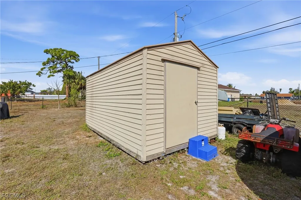 1941 NE 14th Street Cape Coral FL 33909