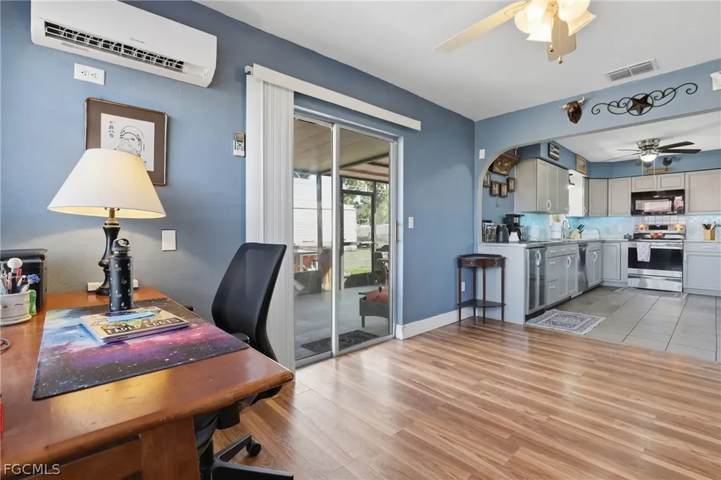 1941 NE 14th Street Cape Coral FL 33909