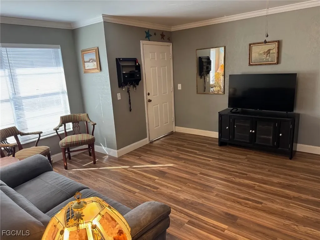 1941 NE 14th Street Cape Coral FL 33909