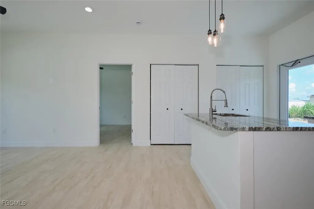 23031 Roundtree Avenue Alva FL 33920