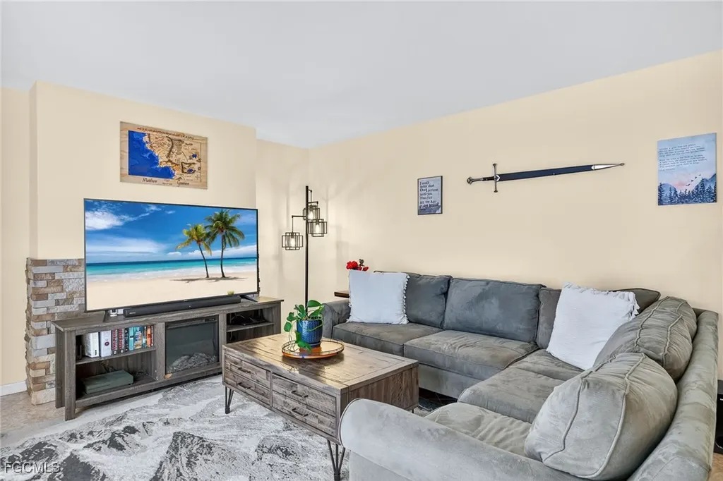 1544 Park Meadows Drive Fort Myers FL 33907