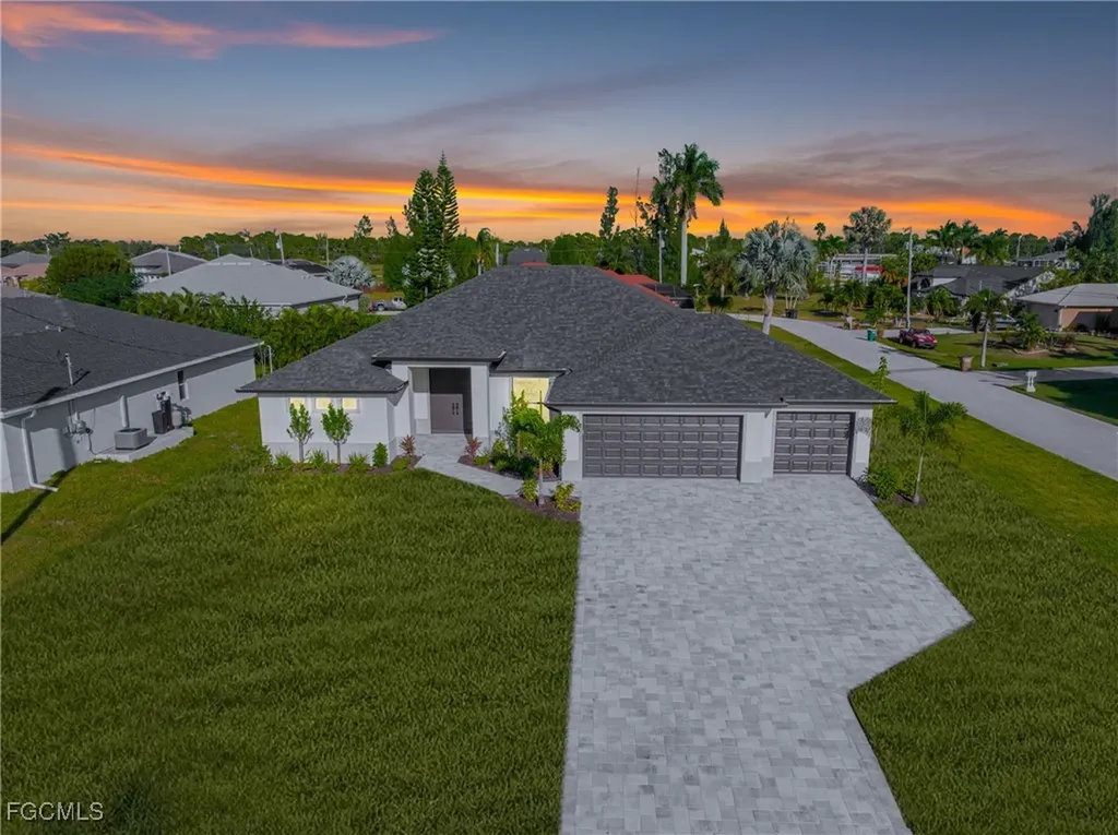 2301 NW 34th Avenue Cape Coral FL 33993