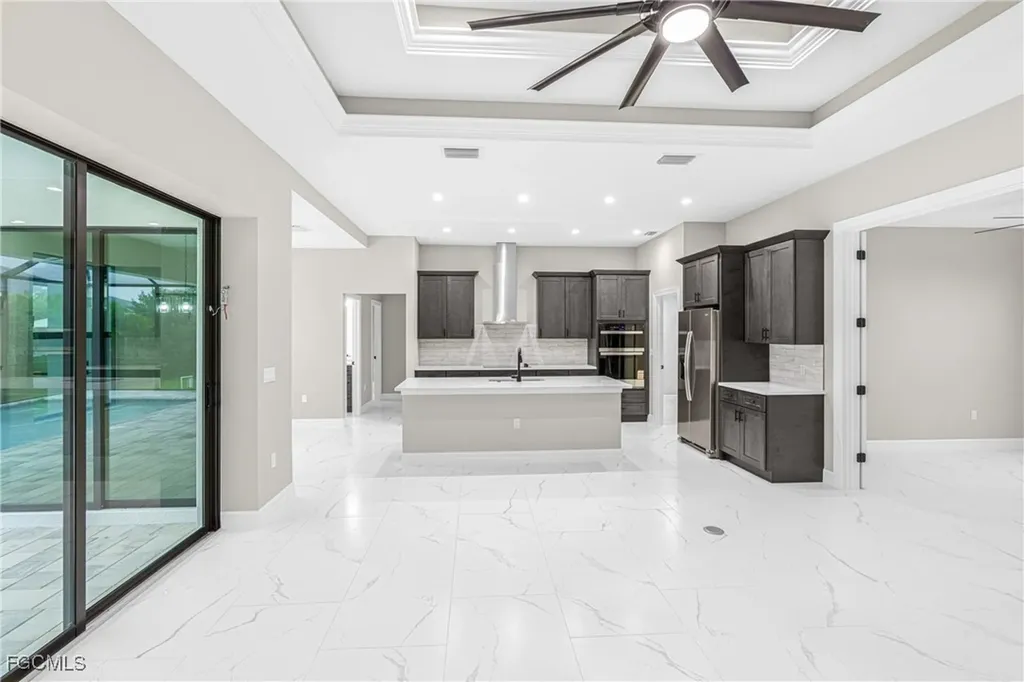 2301 NW 34th Avenue Cape Coral FL 33993