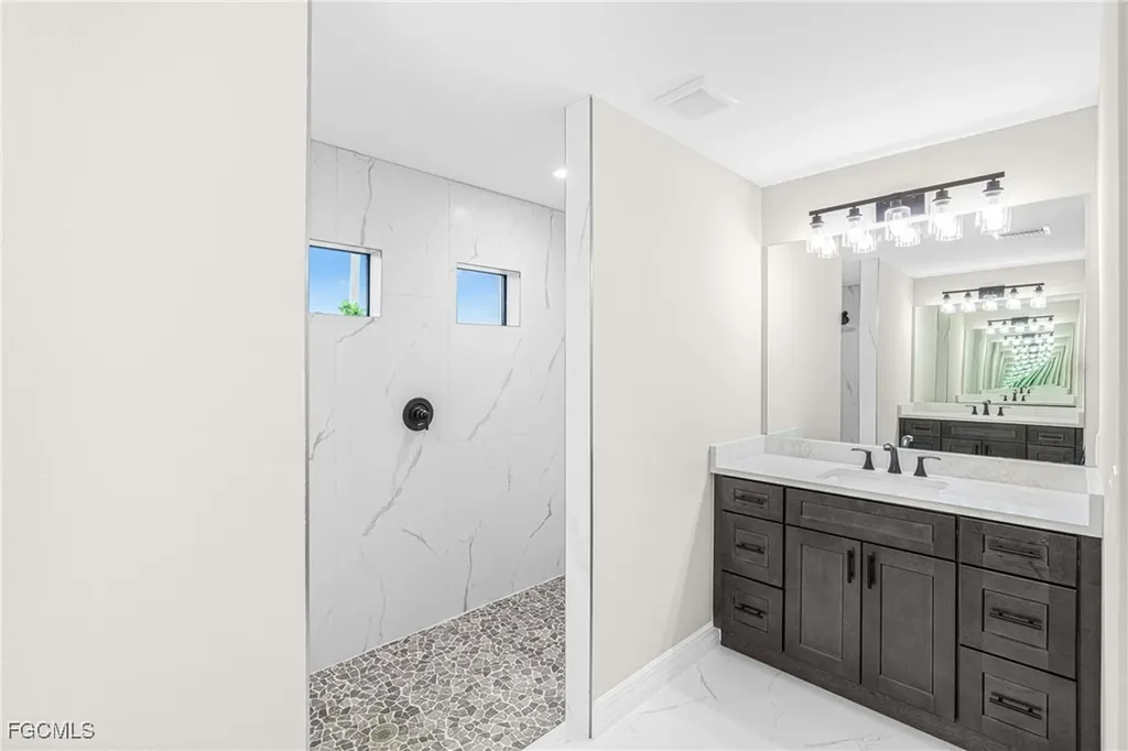 2301 NW 34th Avenue Cape Coral FL 33993