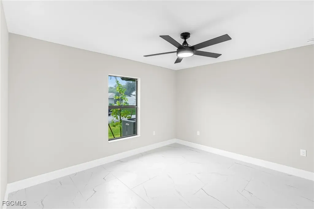 2301 NW 34th Avenue Cape Coral FL 33993