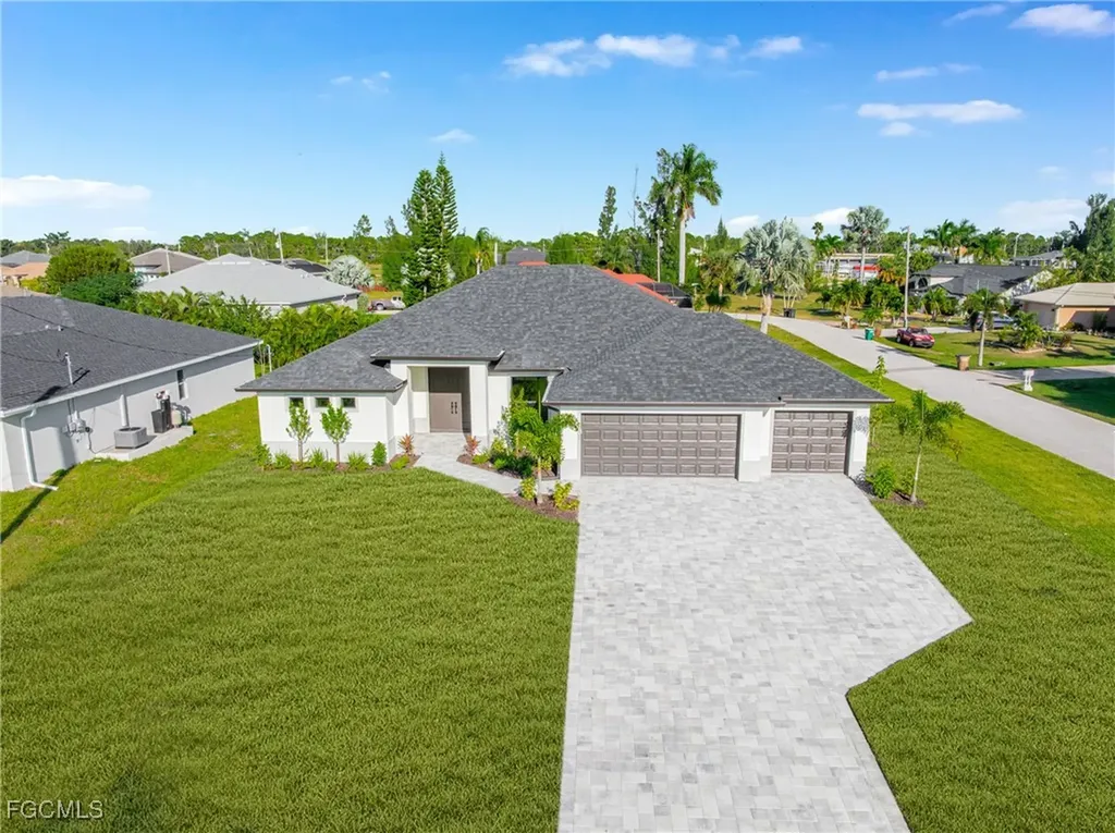 2301 NW 34th Avenue Cape Coral FL 33993