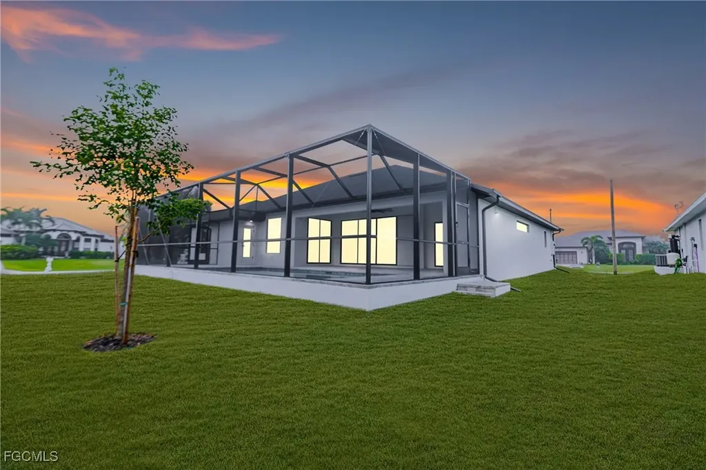 2301 NW 34th Avenue Cape Coral FL 33993