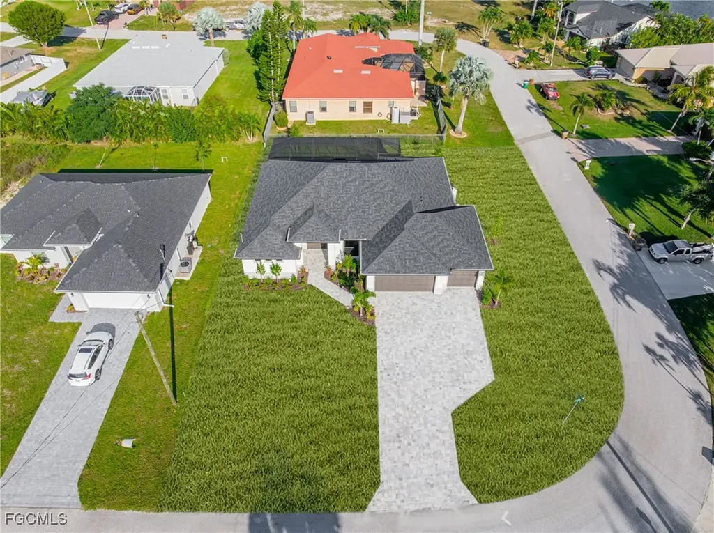 2301 NW 34th Avenue Cape Coral FL 33993