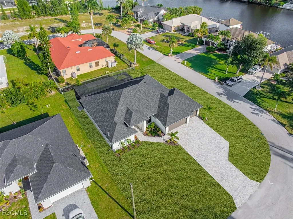 2301 NW 34th Avenue Cape Coral FL 33993