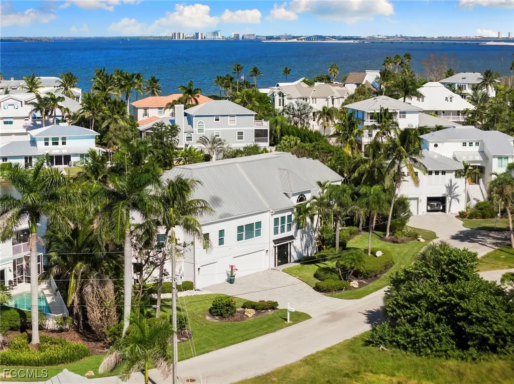 1730 Jewel Box Drive Sanibel FL 33957