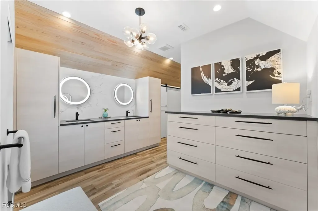 1730 Jewel Box Drive Sanibel FL 33957
