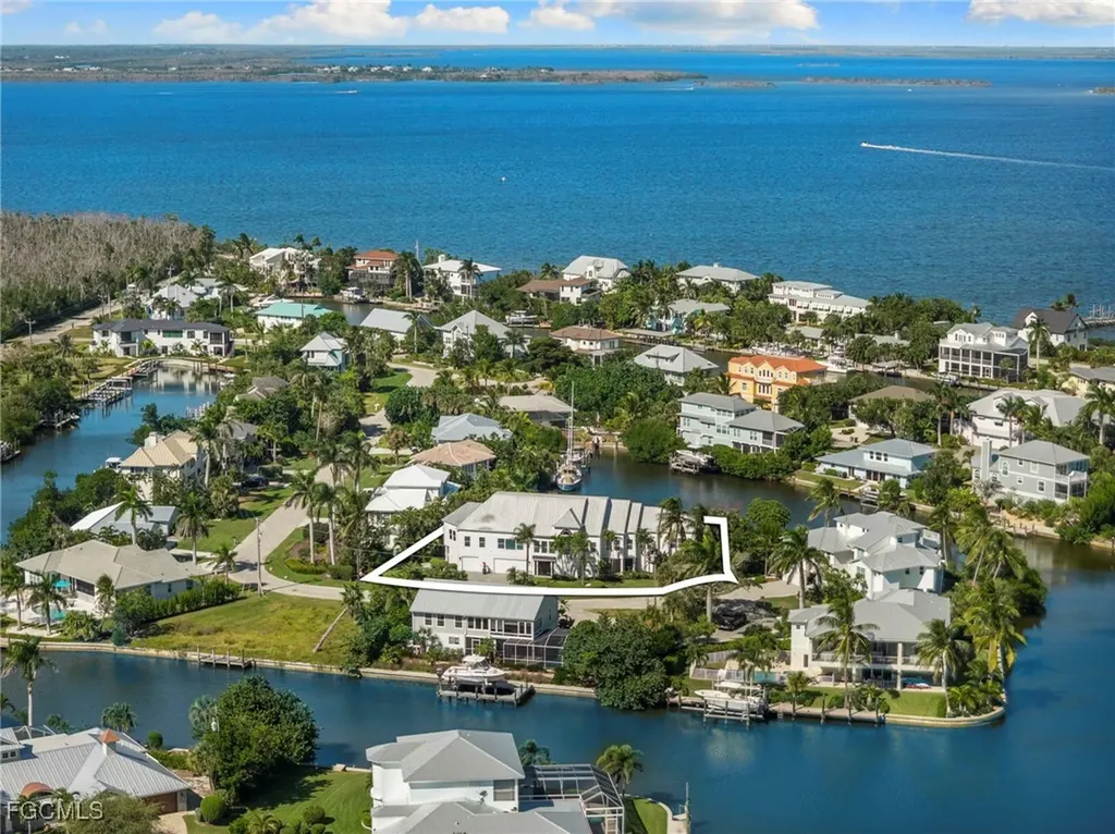 1730 Jewel Box Drive Sanibel FL 33957
