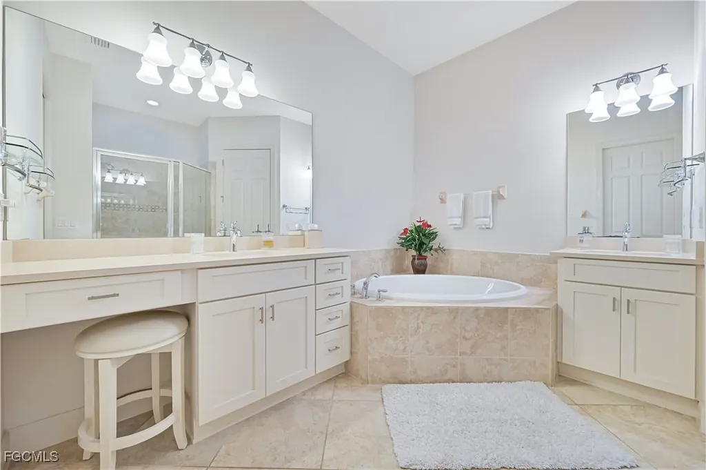 10251 Glastonbury Circle Fort Myers FL 33913
