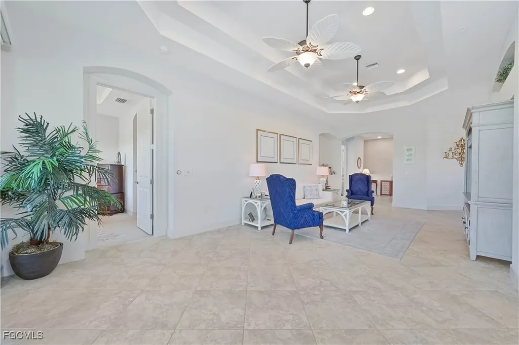 10251 Glastonbury Circle Fort Myers FL 33913