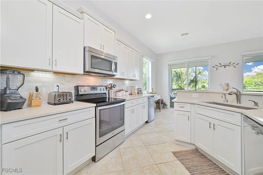 10251 Glastonbury Circle Fort Myers FL 33913