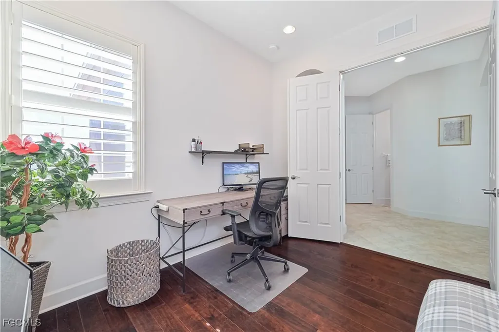10251 Glastonbury Circle Fort Myers FL 33913