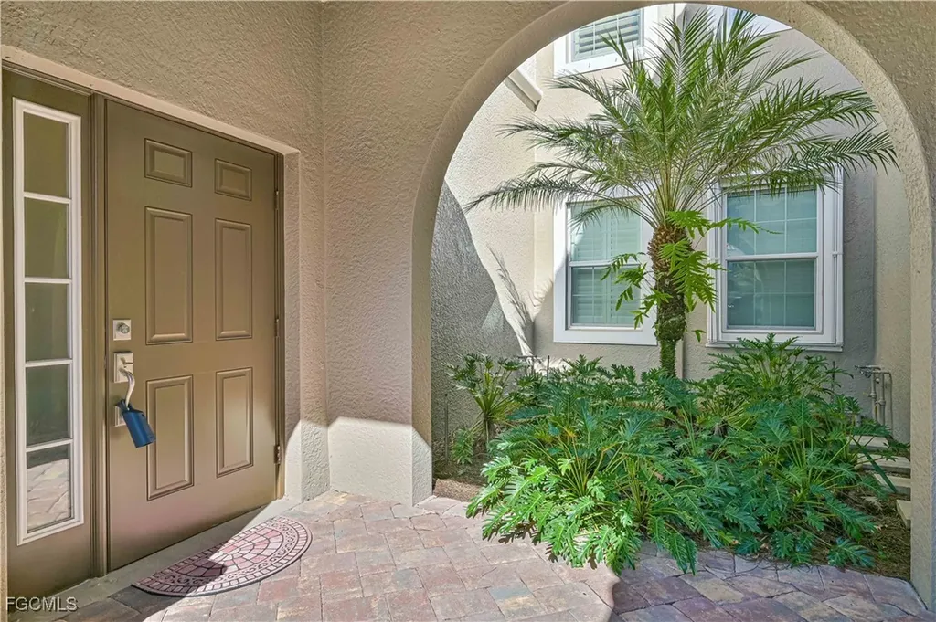 10251 Glastonbury Circle Fort Myers FL 33913