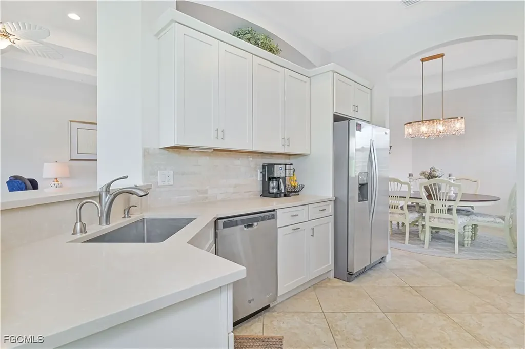 10251 Glastonbury Circle Fort Myers FL 33913