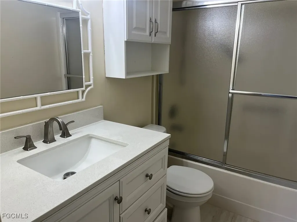 7406 Lake Breeze Drive Fort Myers FL 33907