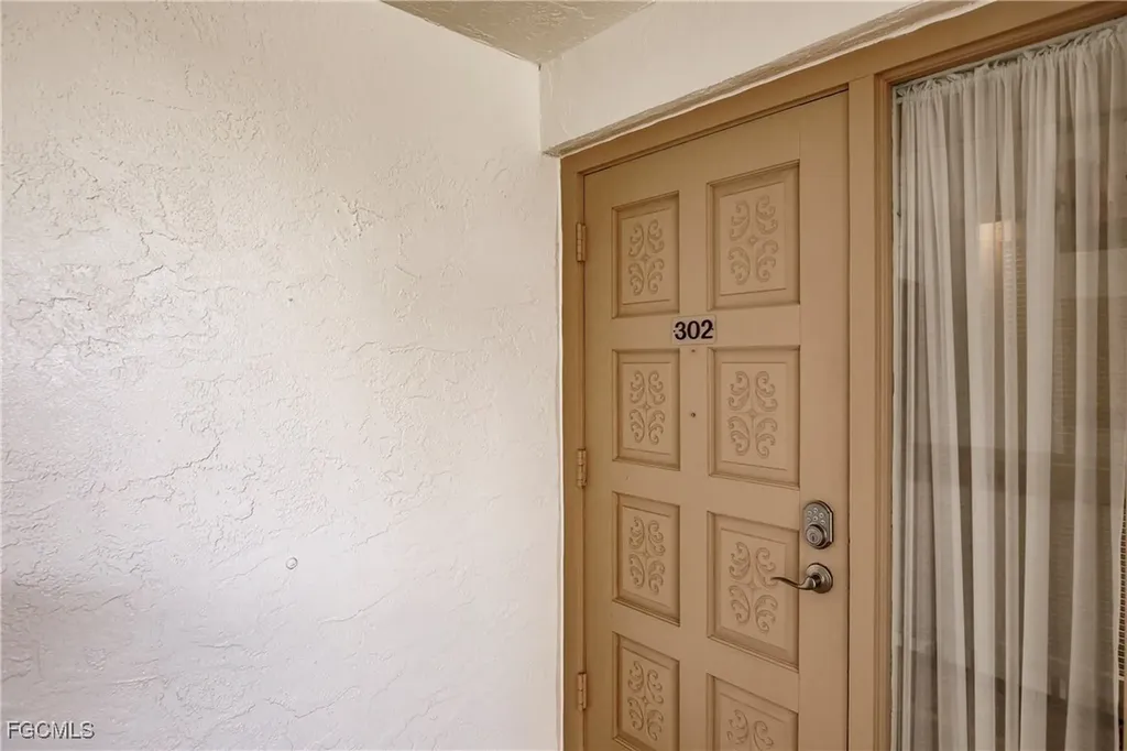 4585 Trawler Court Fort Myers FL 33919