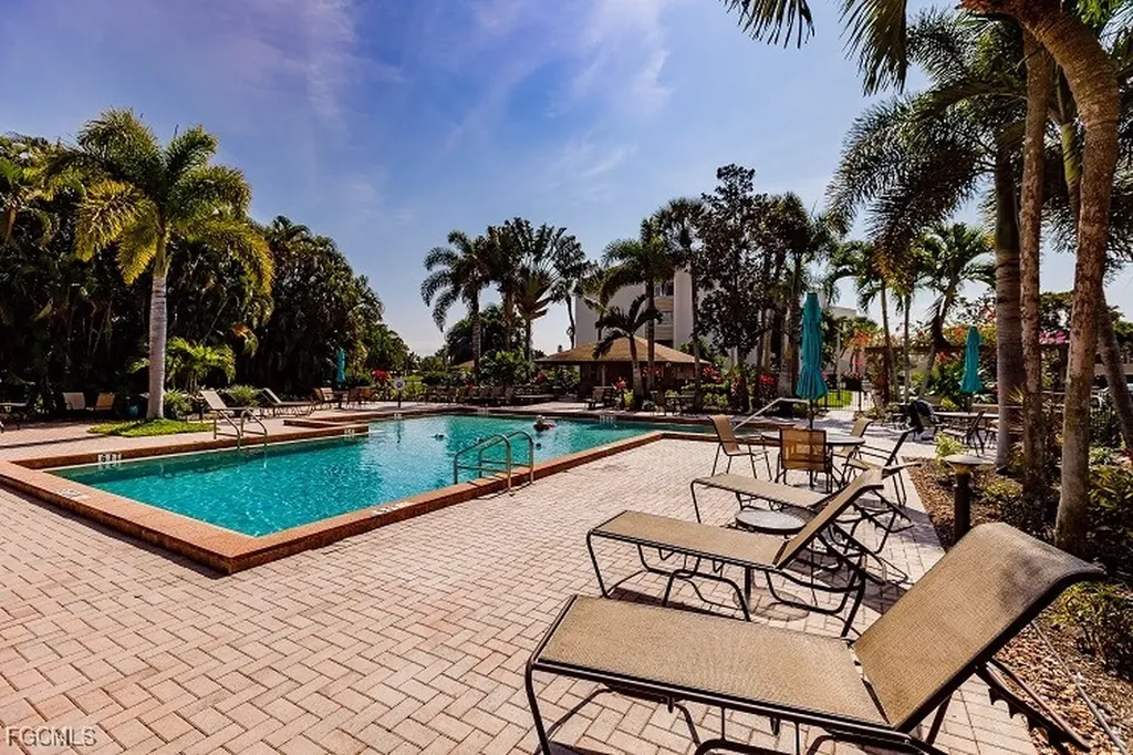 4585 Trawler Court Fort Myers FL 33919