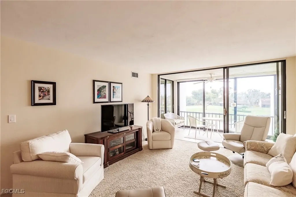 4585 Trawler Court Fort Myers FL 33919