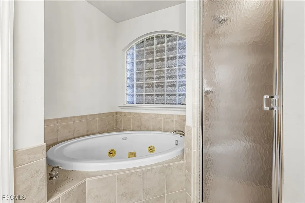 217 SW 43rd Terrace Cape Coral FL 33914