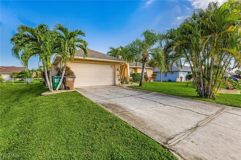 217 SW 43rd Terrace Cape Coral FL 33914