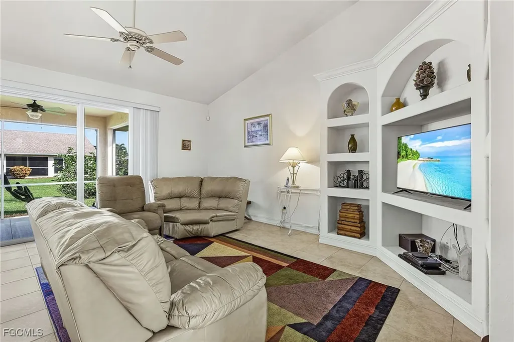 217 SW 43rd Terrace Cape Coral FL 33914