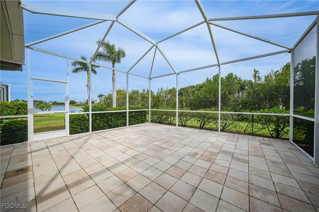 2457 Hopefield Court Cape Coral FL 33991