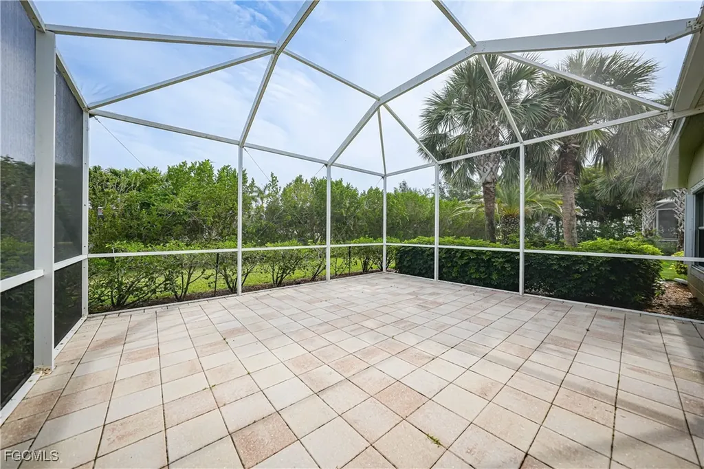 2457 Hopefield Court Cape Coral FL 33991