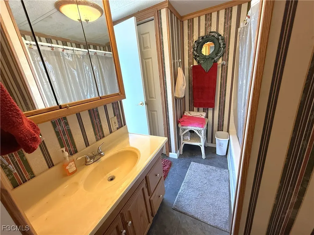 16211 Cynthia Court Fort Myers FL 33908