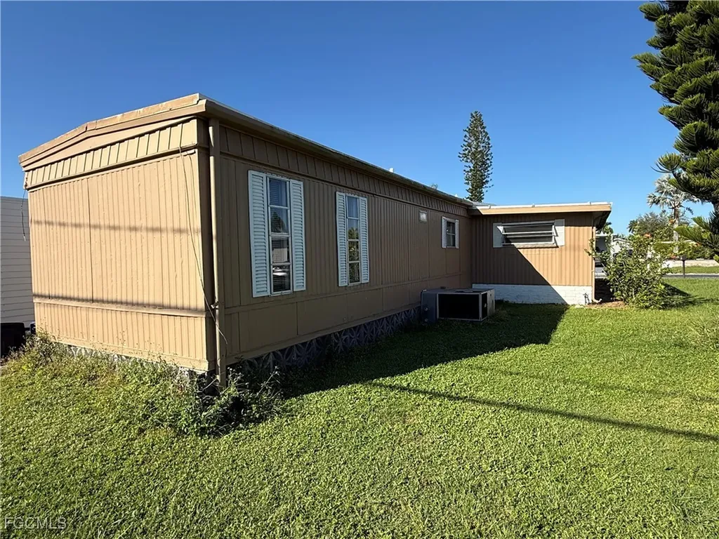 16211 Cynthia Court Fort Myers FL 33908