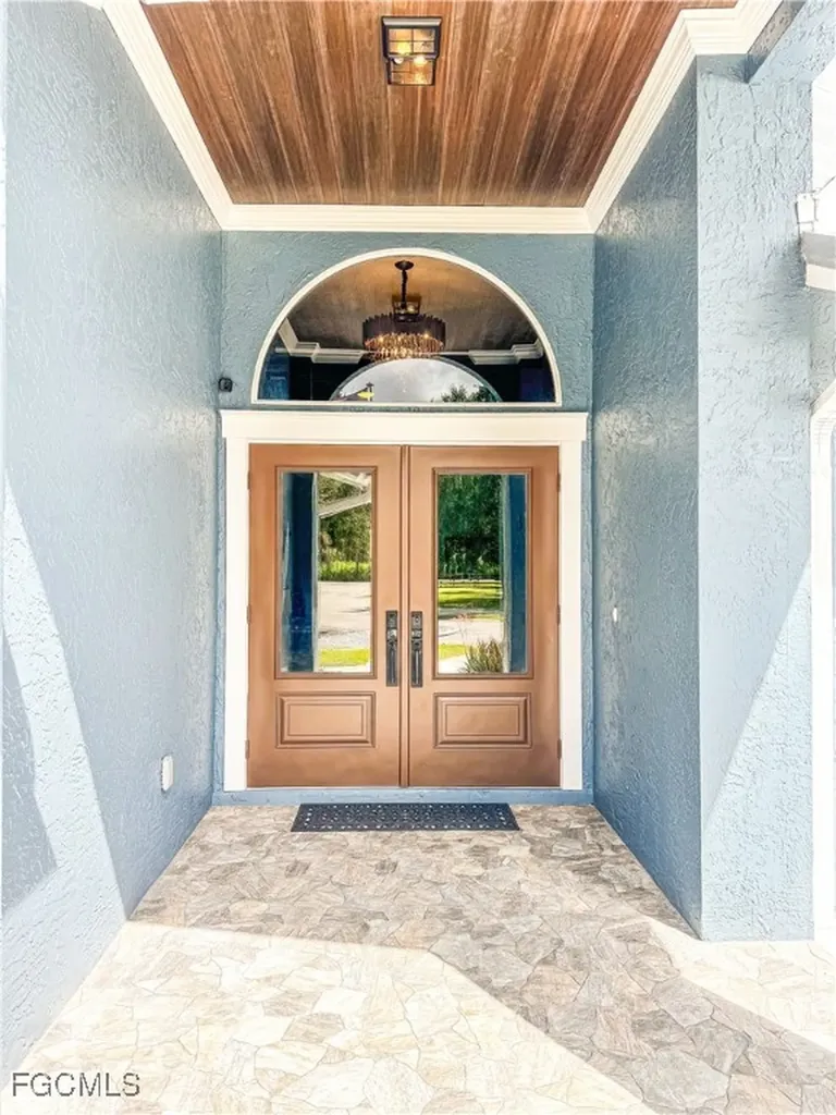 13091 Orange River Boulevard Fort Myers FL 33905