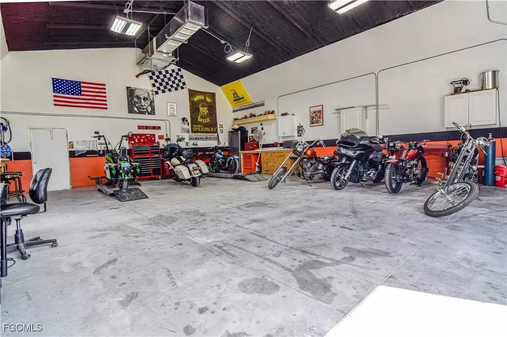 13091 Orange River Boulevard Fort Myers FL 33905