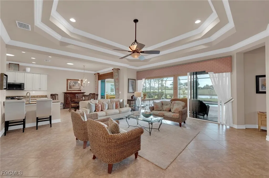3221 Orangetree Bend Fort Myers FL 33905