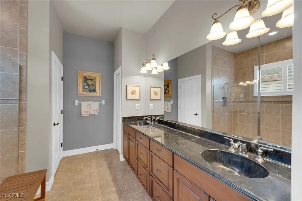 3221 Orangetree Bend Fort Myers FL 33905