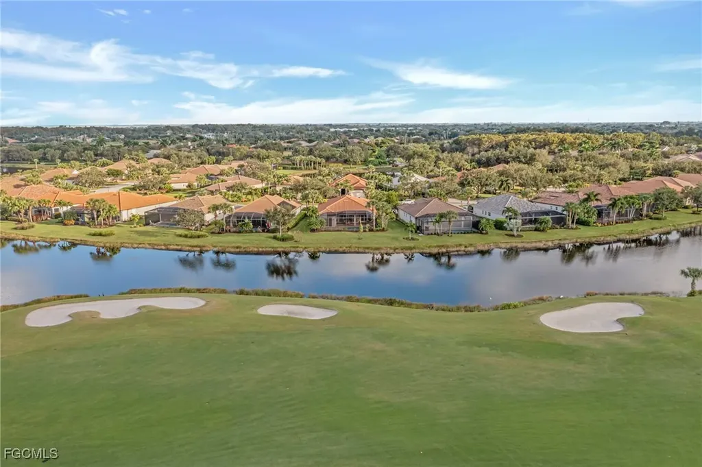 3221 Orangetree Bend Fort Myers FL 33905