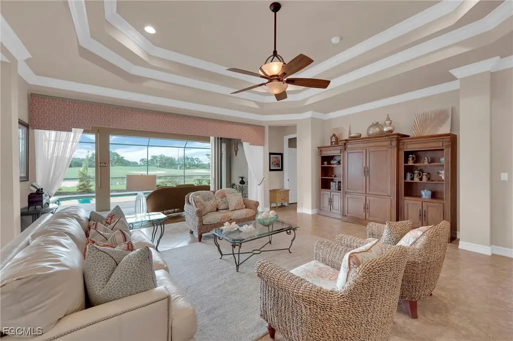3221 Orangetree Bend Fort Myers FL 33905