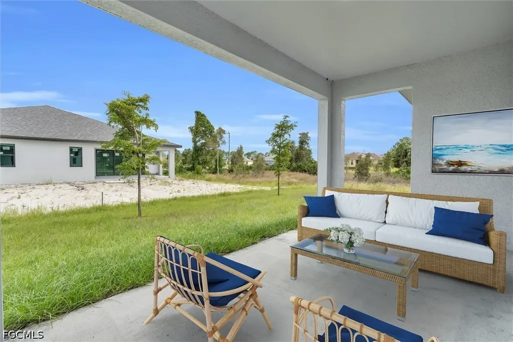 422 NE 20th Terrace Cape Coral FL 33909