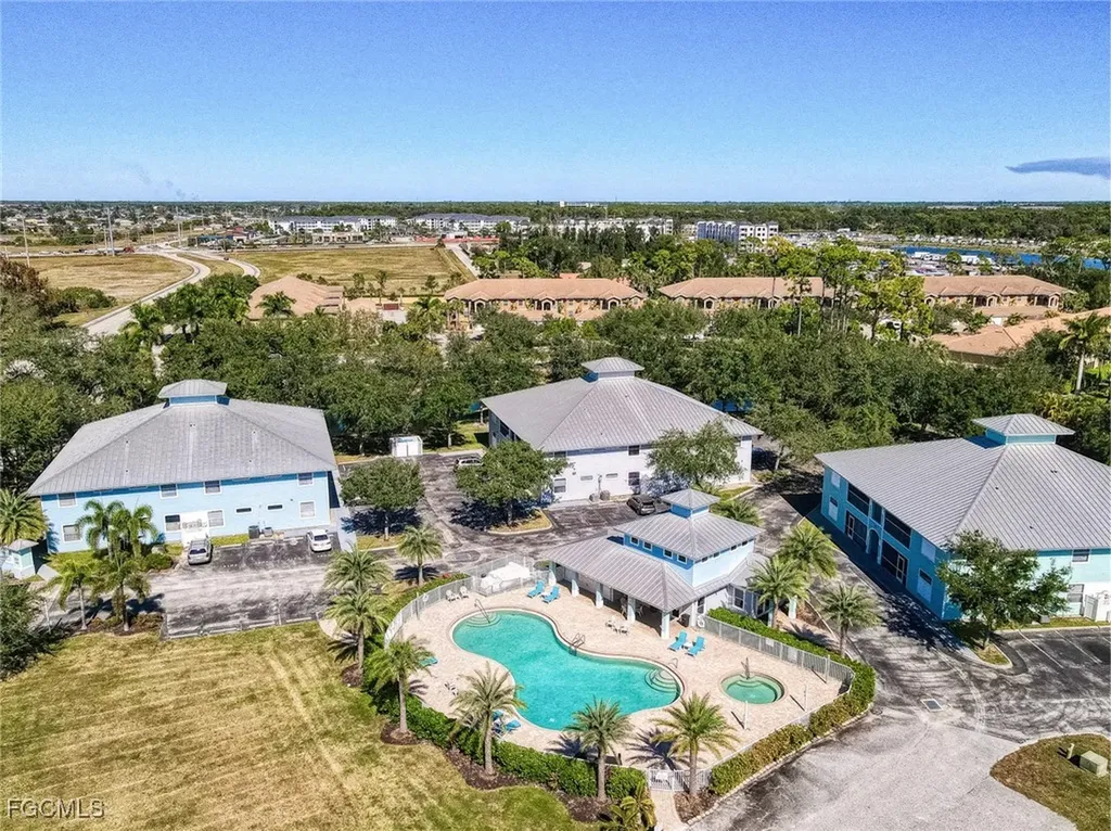 1040 Hancock Creek South Boulevard Cape Coral FL 33909