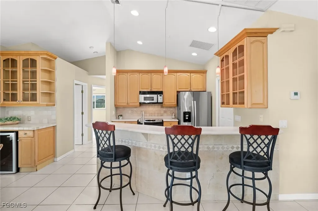 302 SE 34th Street Cape Coral FL 33904