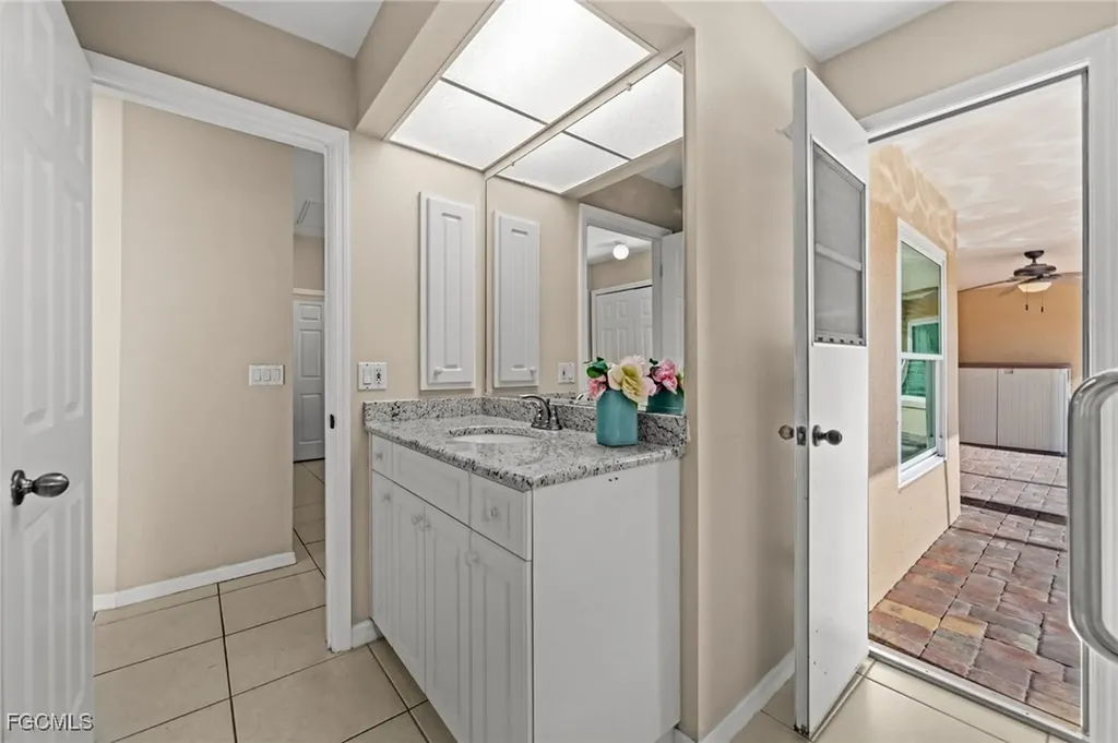 302 SE 34th Street Cape Coral FL 33904
