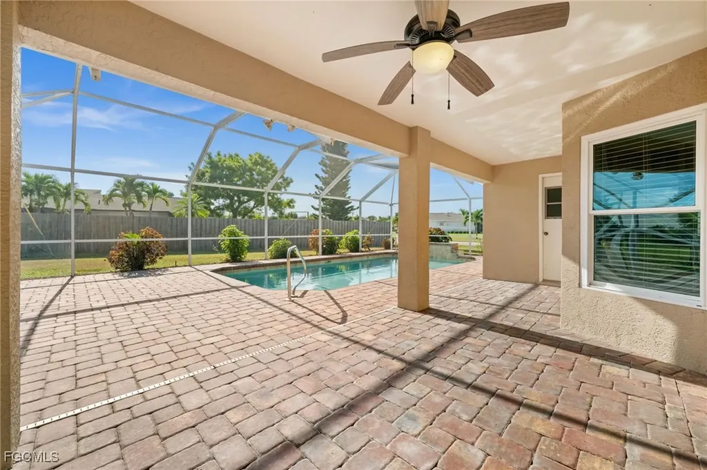 302 SE 34th Street Cape Coral FL 33904