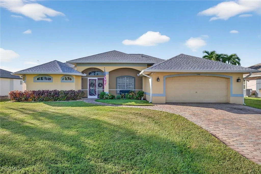 1140 SW 45th Terrace Cape Coral FL 33914