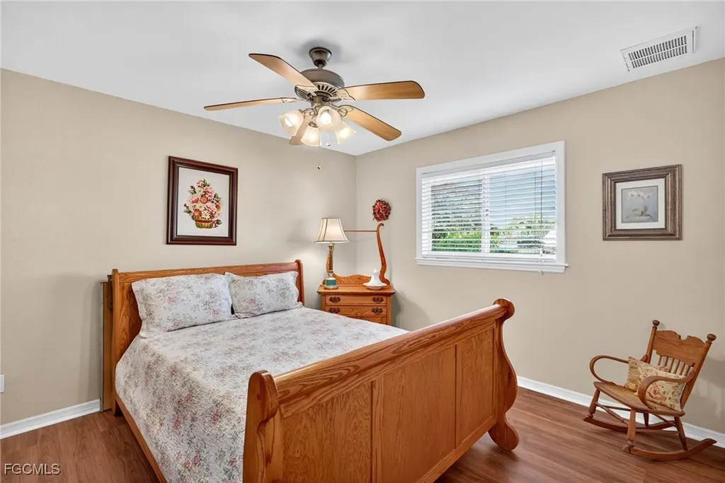 1140 SW 45th Terrace Cape Coral FL 33914