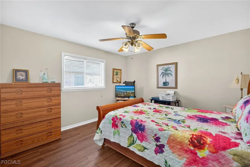 1140 SW 45th Terrace Cape Coral FL 33914